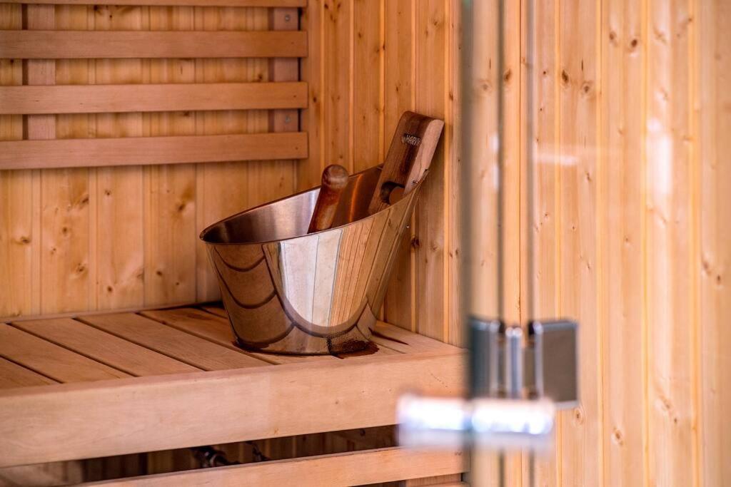 Appartement Loch Ness - Luxury Highland Retreat In Scotland à Fort Augustus Extérieur photo