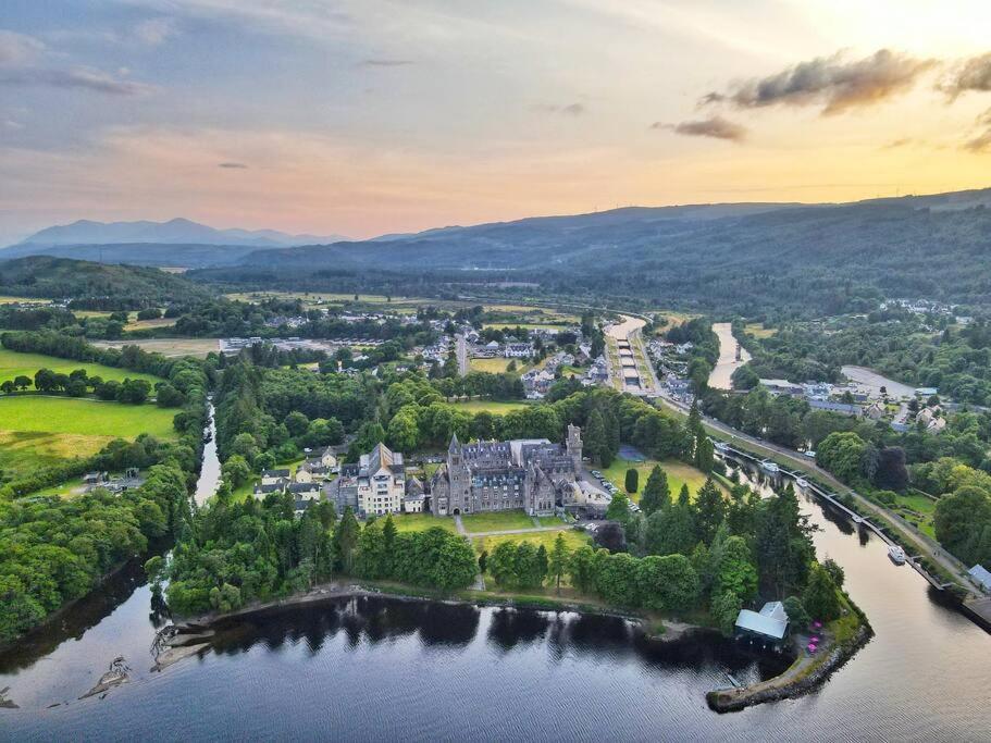 Appartement Loch Ness - Luxury Highland Retreat In Scotland à Fort Augustus Extérieur photo